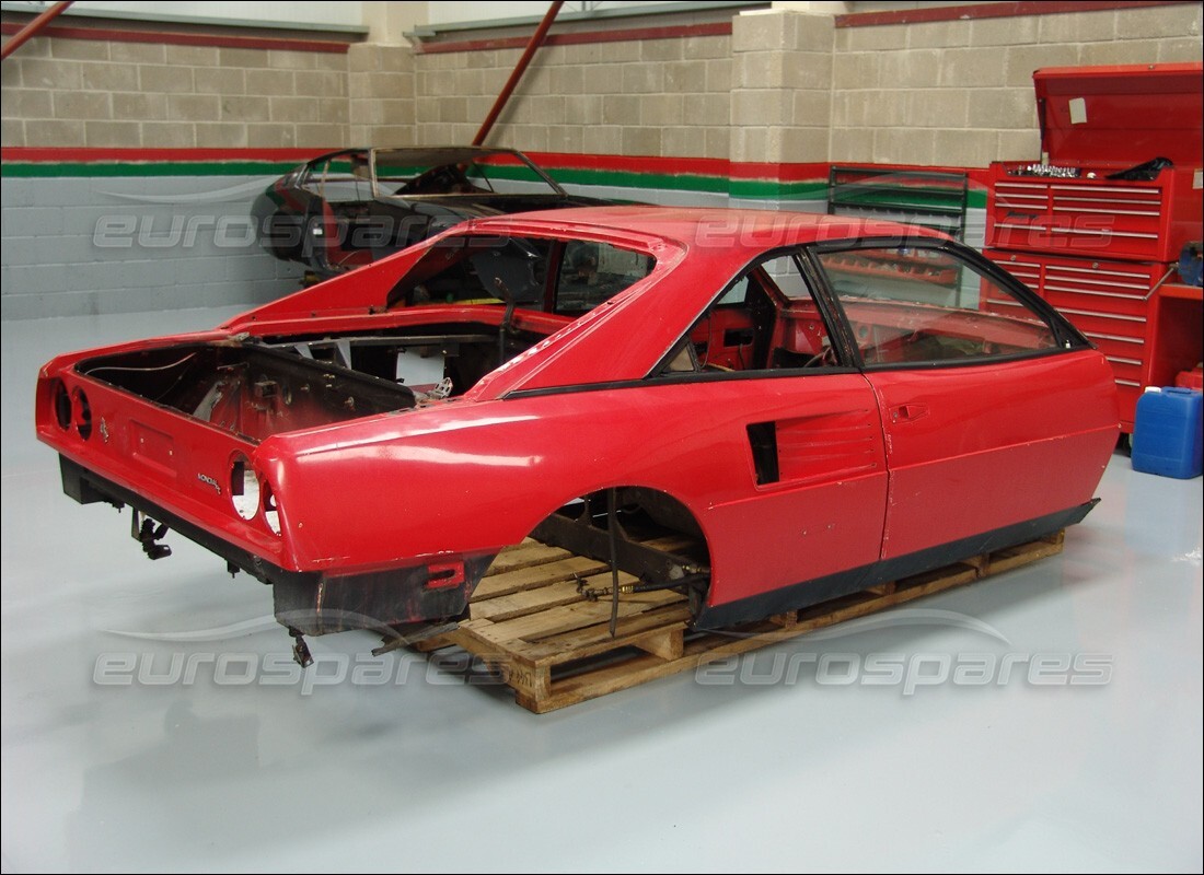 ferrari mondial 3.4 t coupe/cabrio avec 46,000 miles, en préparation pour le démontage #4