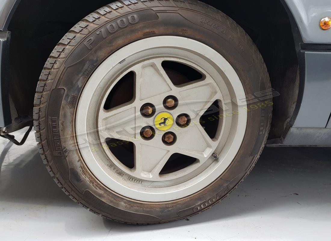 ferrari 328 (1985) avec 20,317 kilomètres, en préparation pour le démantèlement #13