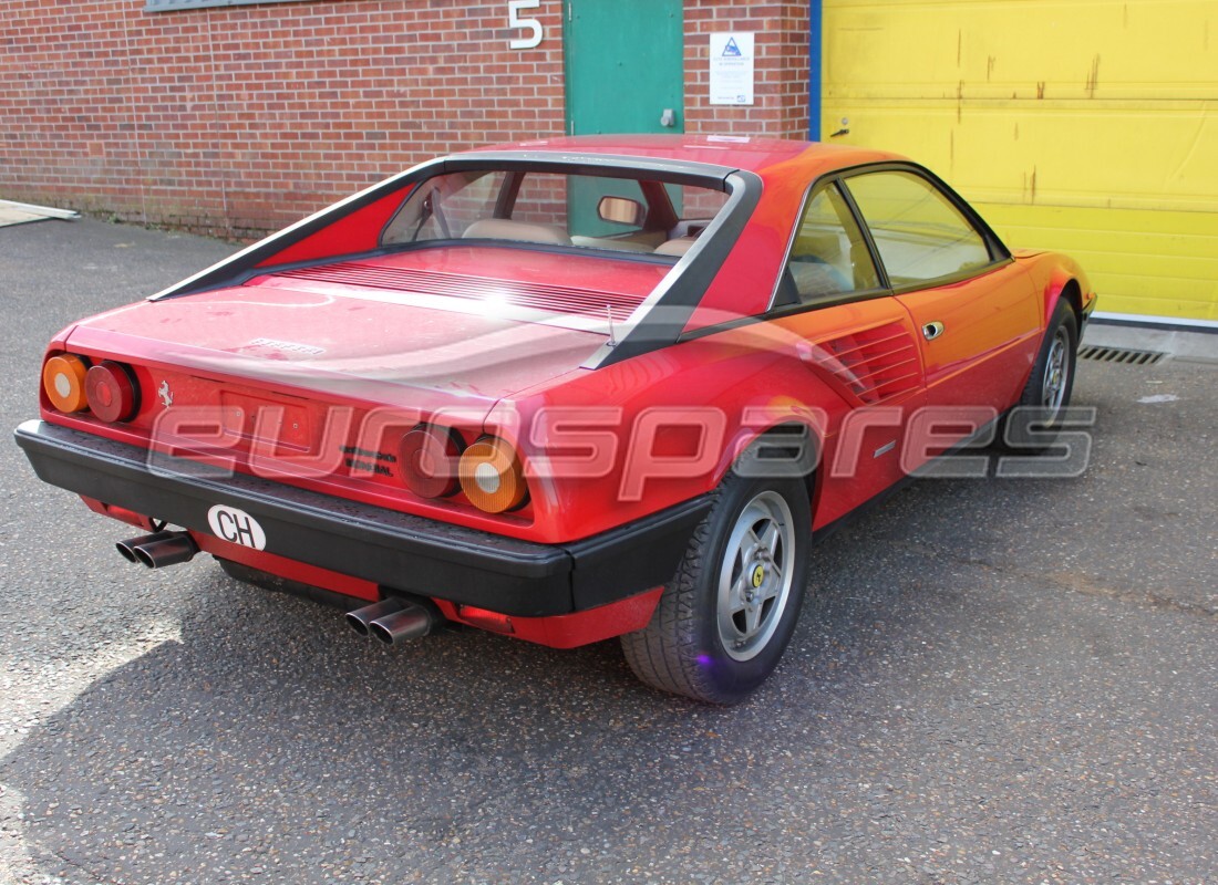 ferrari mondial 3.0 qv (1984) avec 56,204 kilomètres, en préparation pour le démantèlement #4